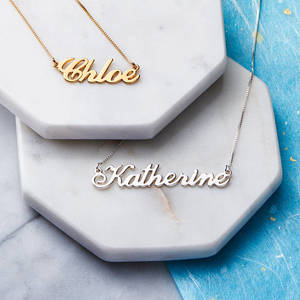 Classic Script Name Necklace w  18  Box Chain